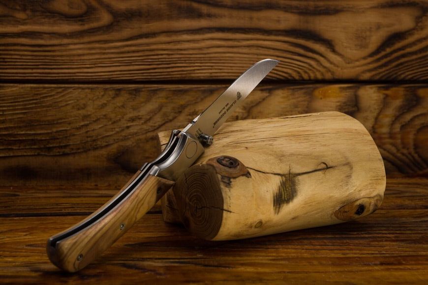 Охотничий складной нож EOK ручка из оливкового дерева 1.15.140.89