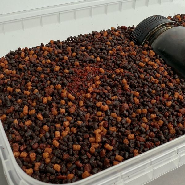 Стік мікс Crazy Carp Method&Stick Mix Black Currant & Bloodworm 400г MSMBCB400