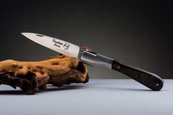 Корсіканській "Vendetta Traditional" Ніж зі складним лезом ручної роботи, ріг буйвола VBB