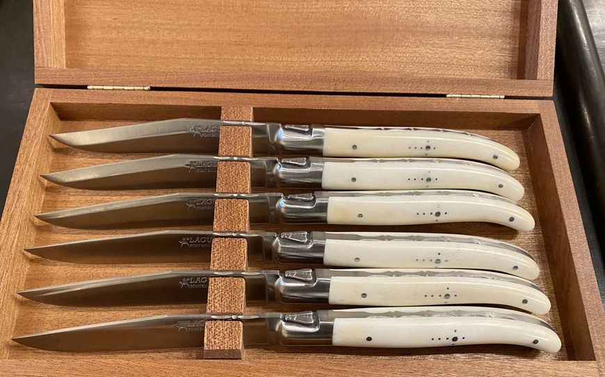 Набор из 6 ножей для стейка ручной работы Laguiole с ручками из кости коровы LTC6OS