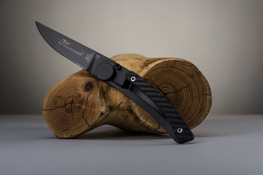 Thiers liner карманный нож, черное лезвие и карбоновая ручка 1.90.142.03N